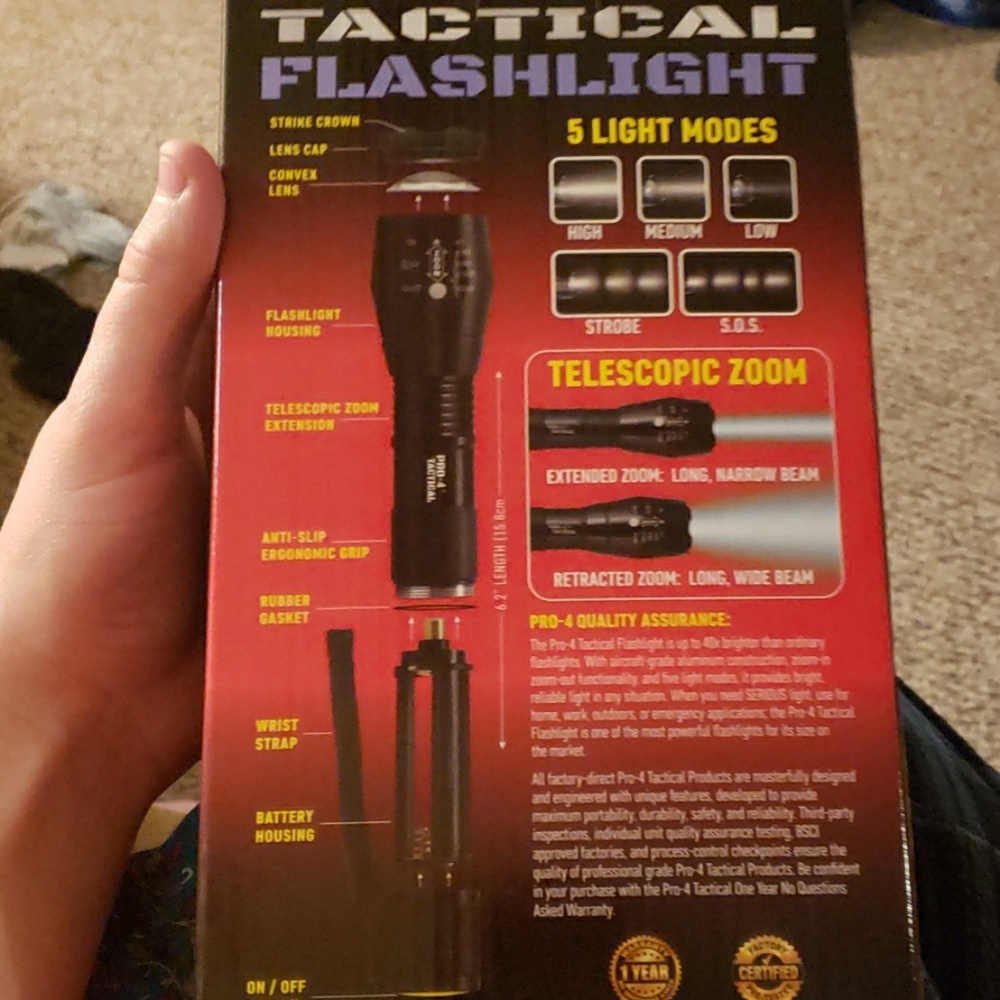 Tactical flashlight - Picture 2 of 2